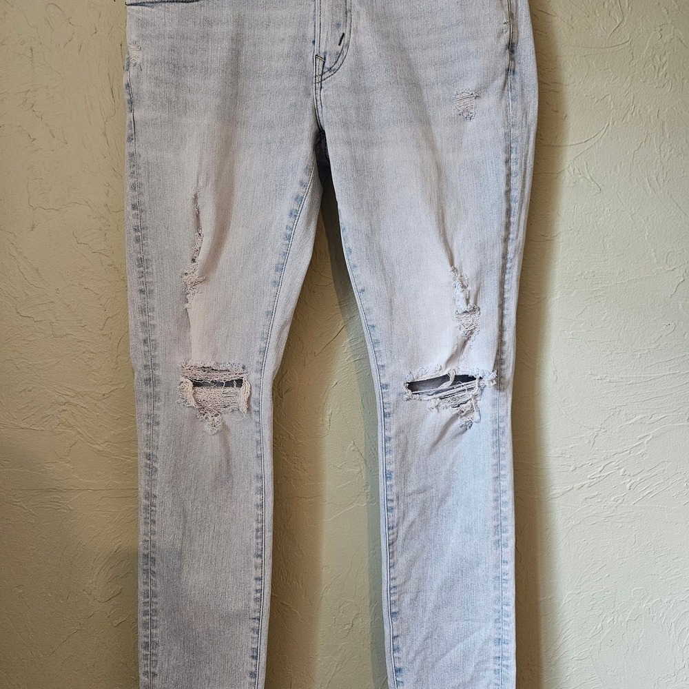 American Eagle AirFlex+ Skinny Distressed Light Wash Jeans